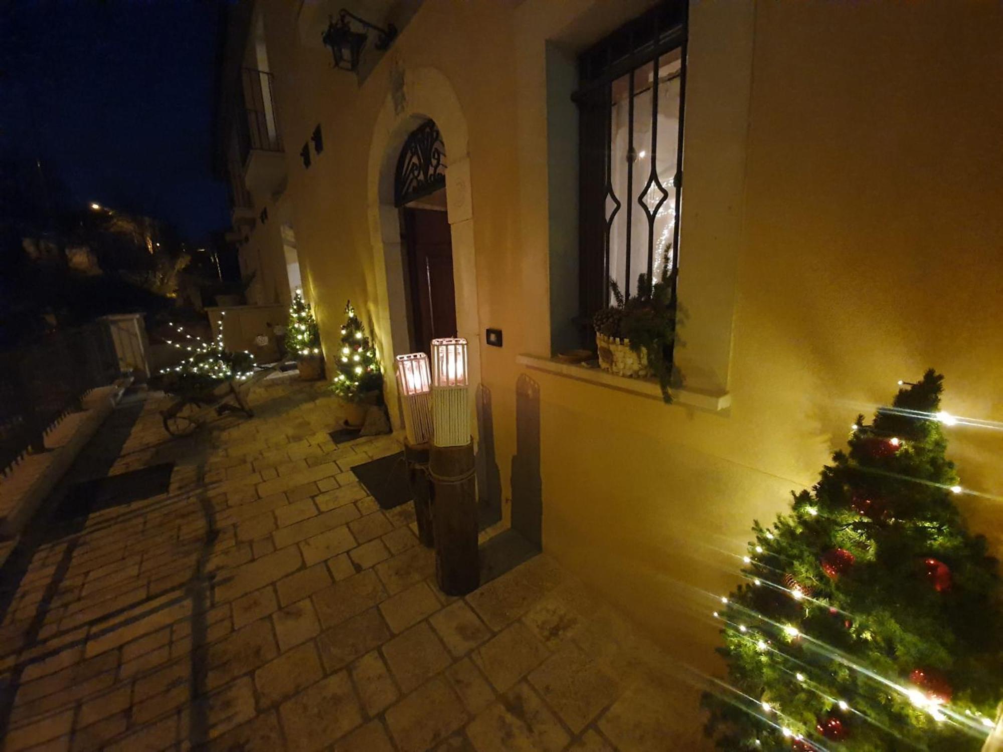 Dimora Dei Baldi - Rooms & Relax Fagnano Alto Bagian luar foto